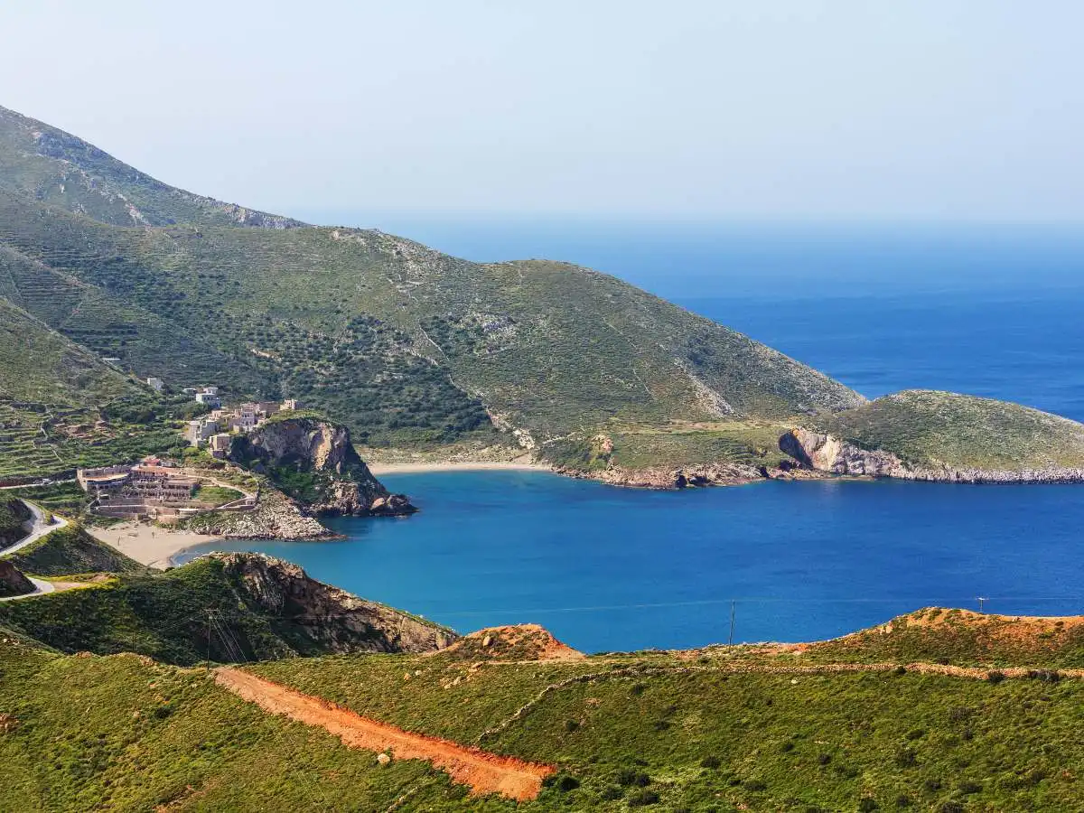 Viaggio in una Grecia autentica e poco nota: scoperta la penisola dove il DNA dei Micenei è ancora vivo