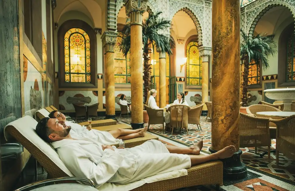 Nella Foresta Nera si nascondno le terme più belle d’Europa, sembrano uscite da un romanzo ottocentesco