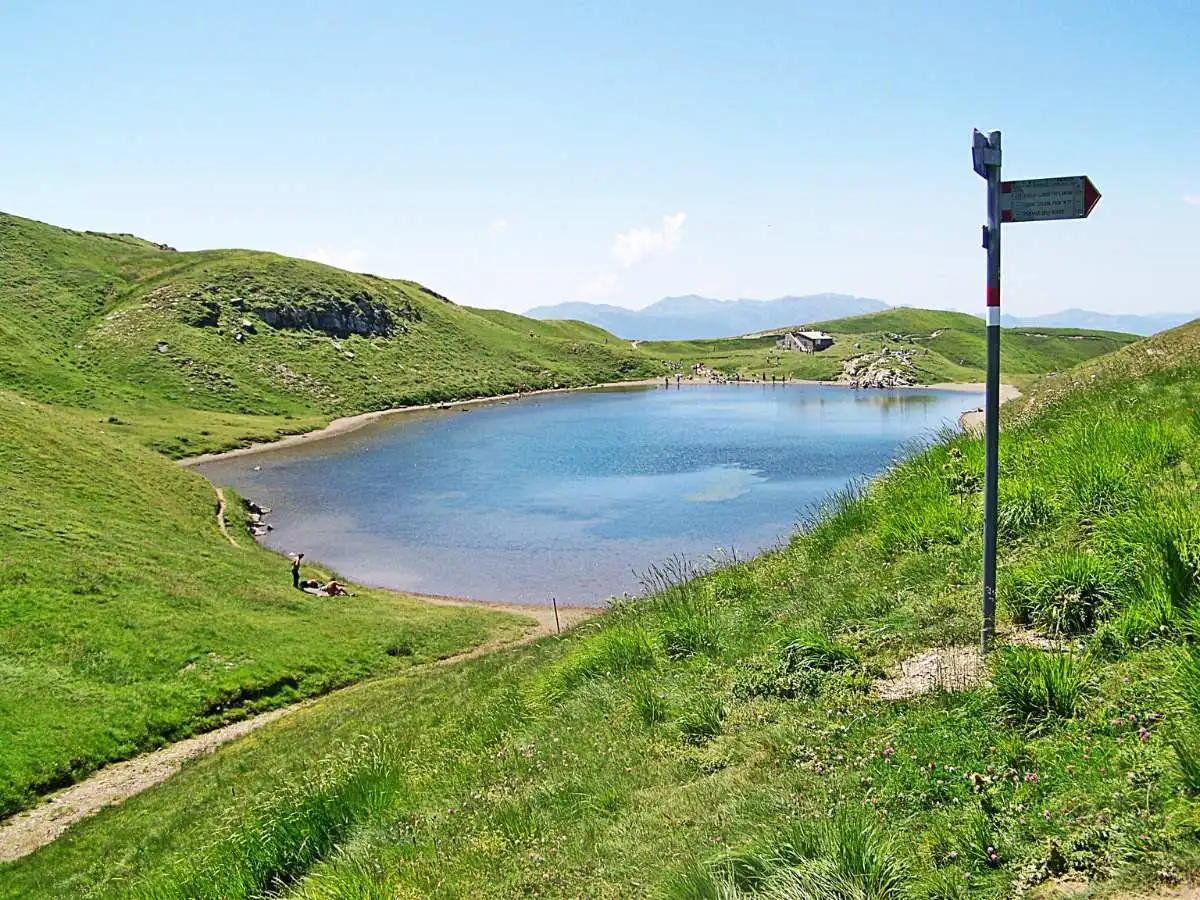 Il Lago Scaffaiolo e la culla di ghiaccio che ha forgiato il bronzo olimpico di Flora Tabanelli