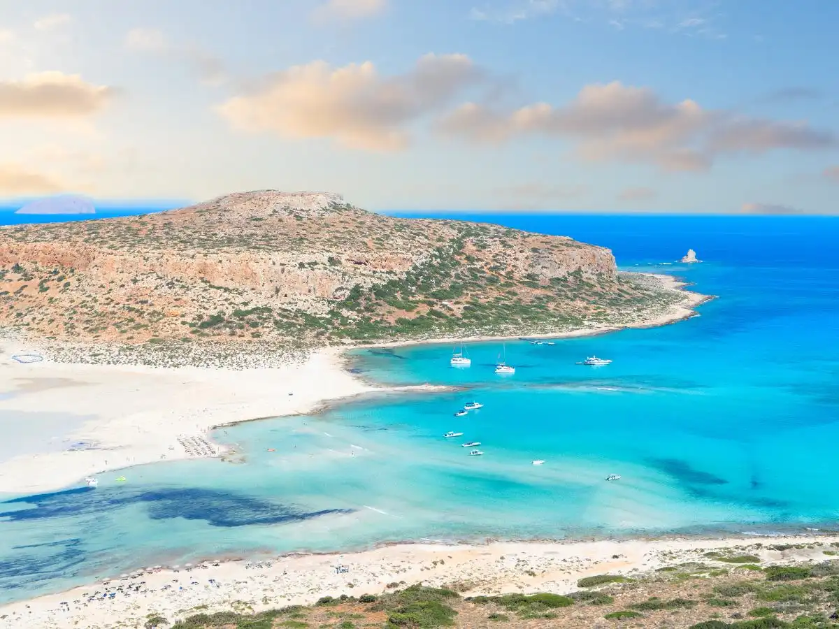 Sono queste le spiagge più belle d’Europa per il 2026, e la classifica è dei viaggiatori