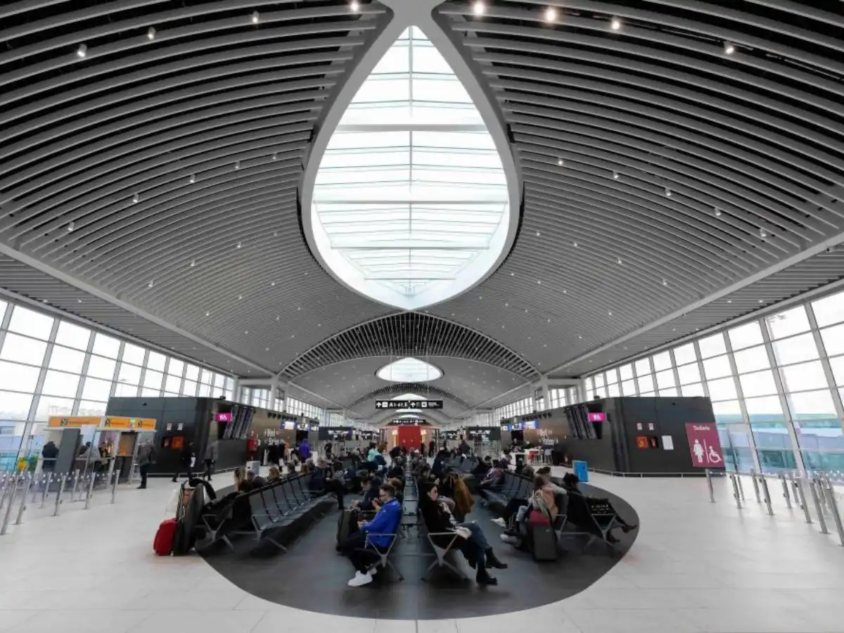 Roma domina i cieli europei: Fiumicino e Ciampino sono i migliori aeroporti d’Europa