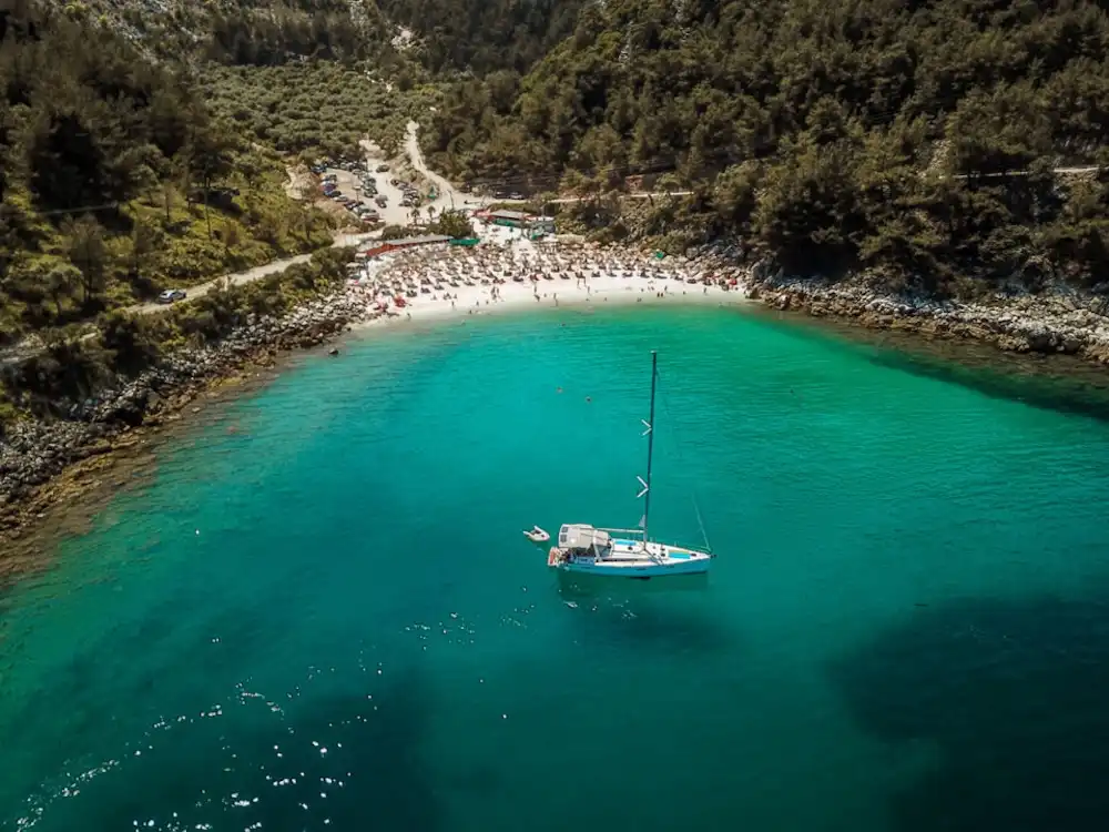 Thassos è l’isola greca economica e poco battuta, dove il mare incontra le foreste