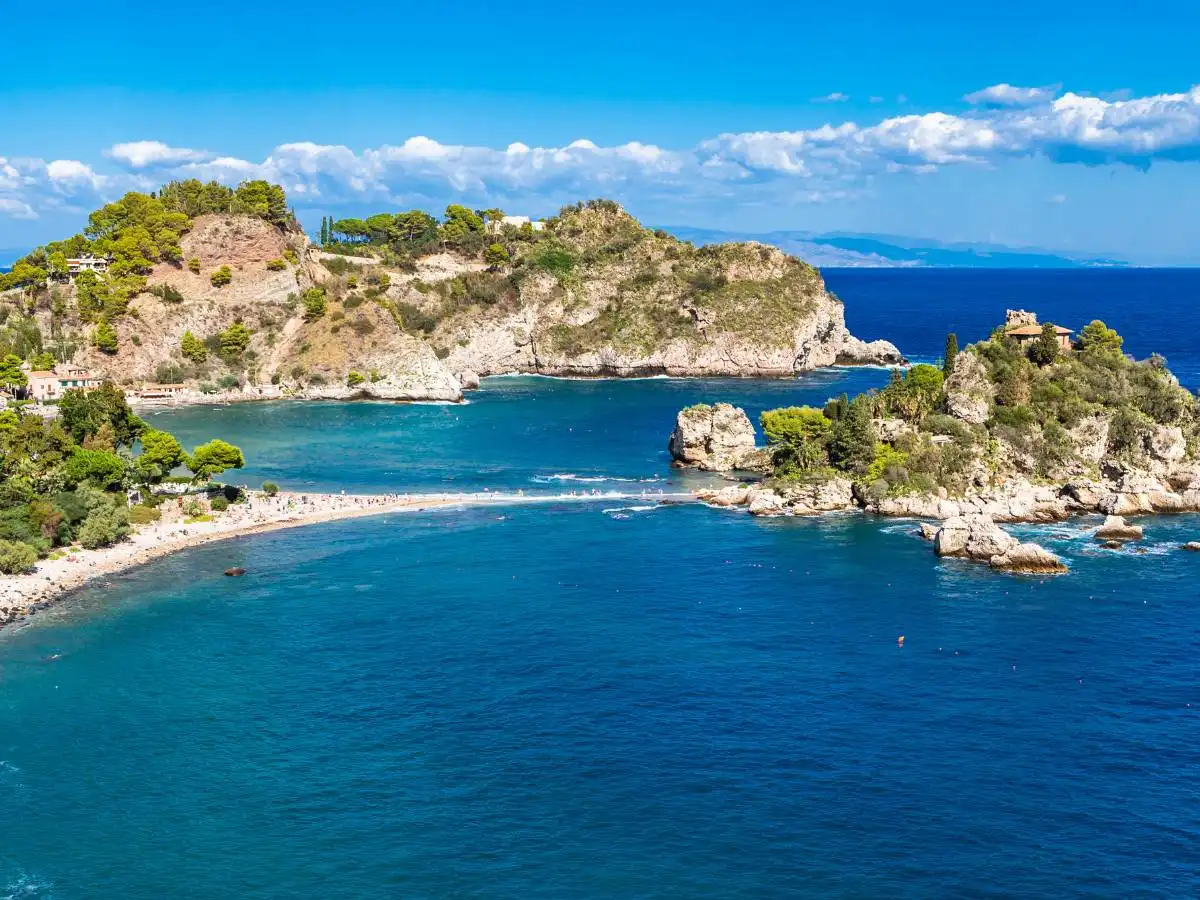 Le 7 coste più impressionanti della Sicilia, per un viaggio indimenticabile tra scogliere e baie selvagge
