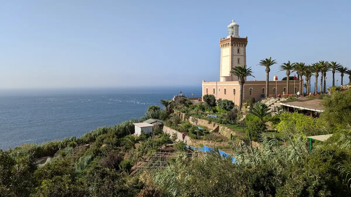 Cap Spartel, Marocco: il punto più a nord-ovest dell’Africa dove vedi Atlantico e Mediterraneo che si mescolano