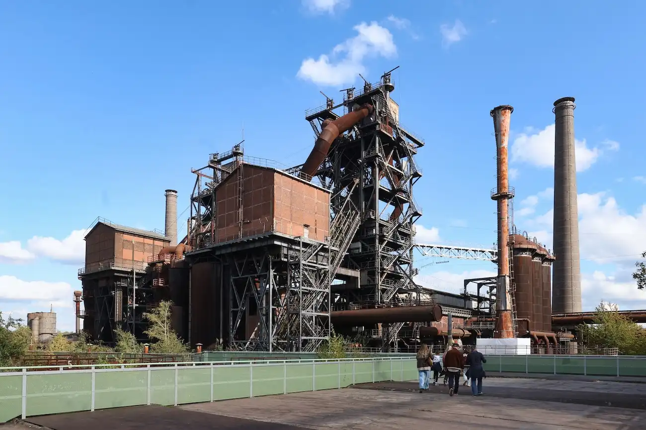 Il nuovo Hunger Games è stato girato in questo altoforno, ora è un bellissimo parco