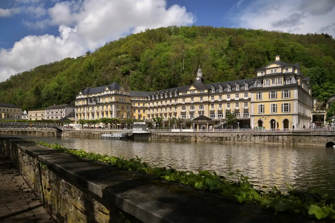 La città termale UNESCO sul fiume, dove l’acqua cura e la storia scotta: Bad Ems in Germania