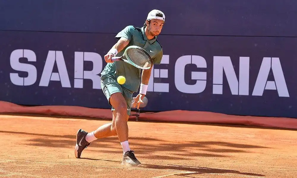 ATP Challenger Cagliari: sprazzi di Musetti non bastano. Navone vince il Sardegna Open