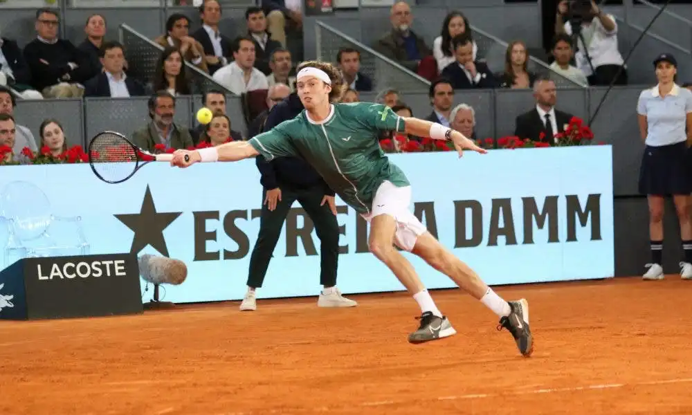 ATP Madrid, Rublev: “Non sono mai stato così male in vita mia. Ho giocato sotto iniezioni”