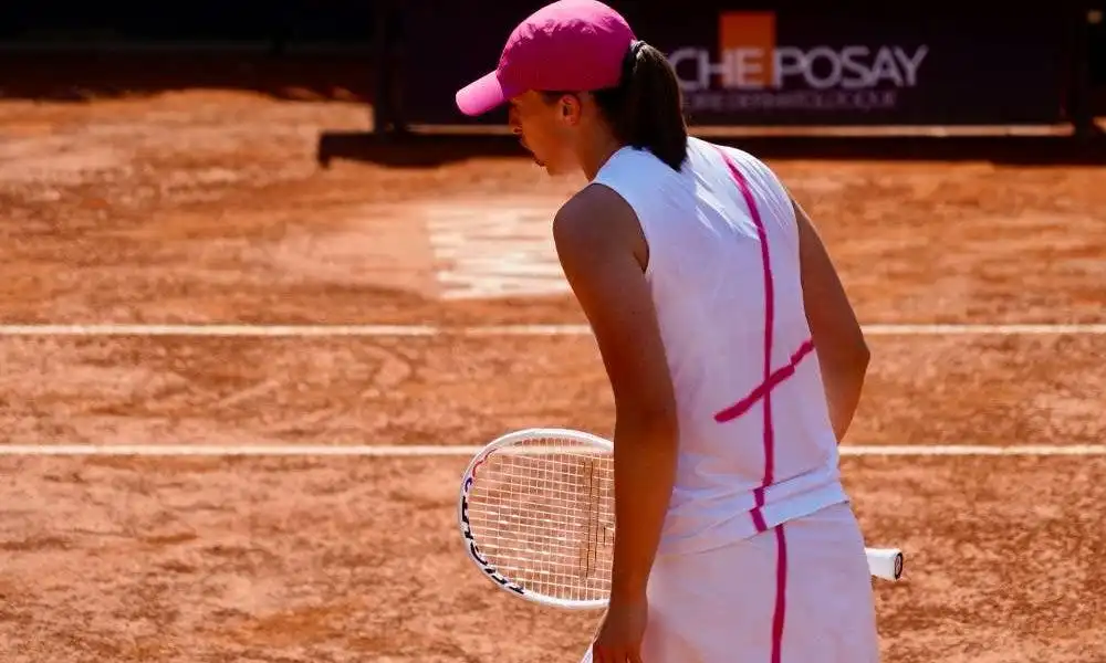 WTA Roma: Swiatek e la legge della N.1, doma un’eccellente Kerber e va ai quarti